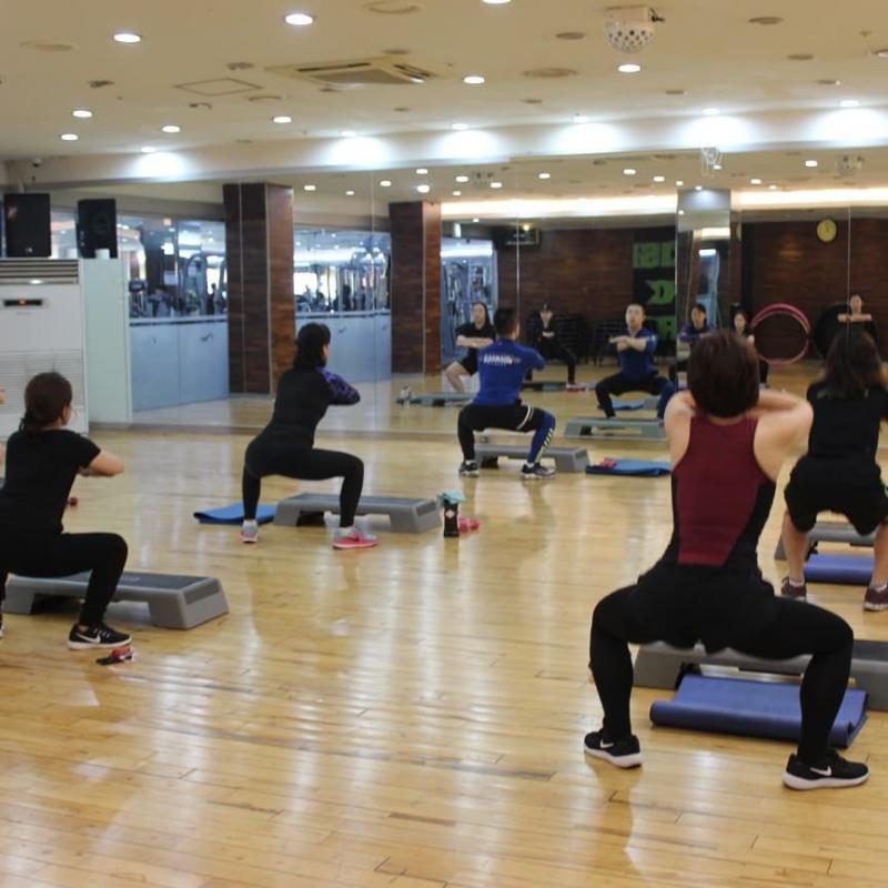 새마을 휘트니스 부천중동점 회원권 2장 판매합니다.