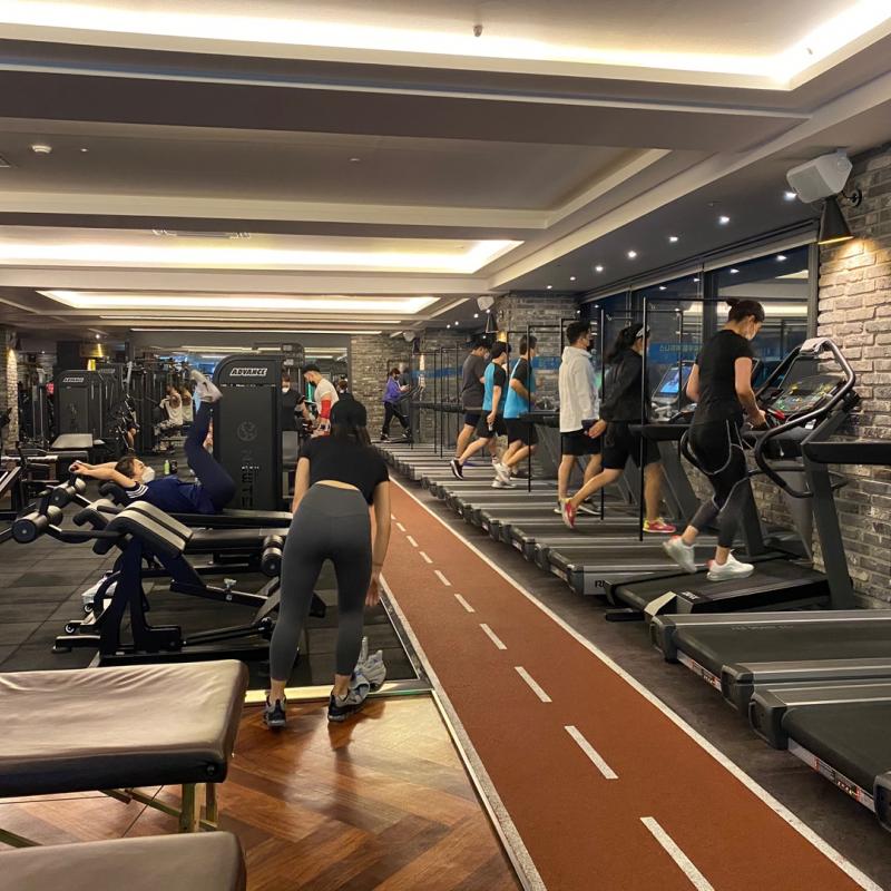 헬로우짐 주안점 헬스1년 26만원