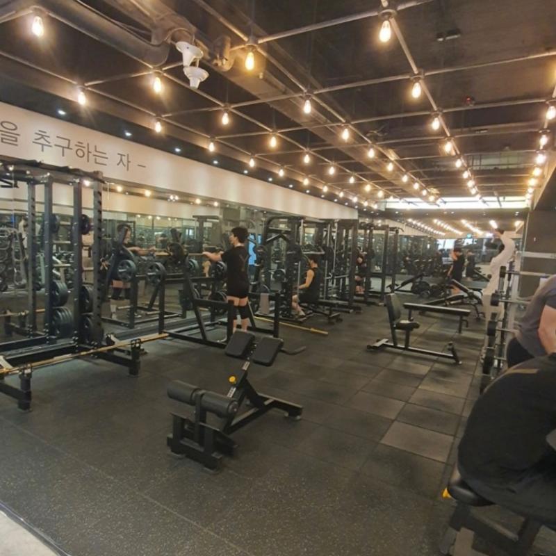 영자피트니스 이수역점 헬스 양도권 판매합니다